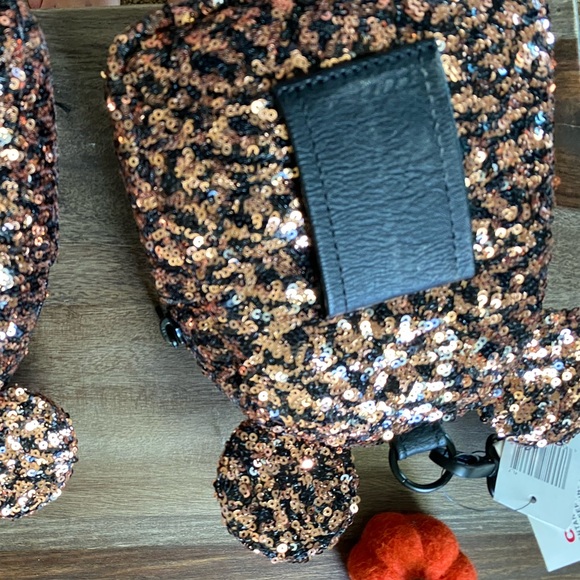 Loungefly - Picture 2 of 2